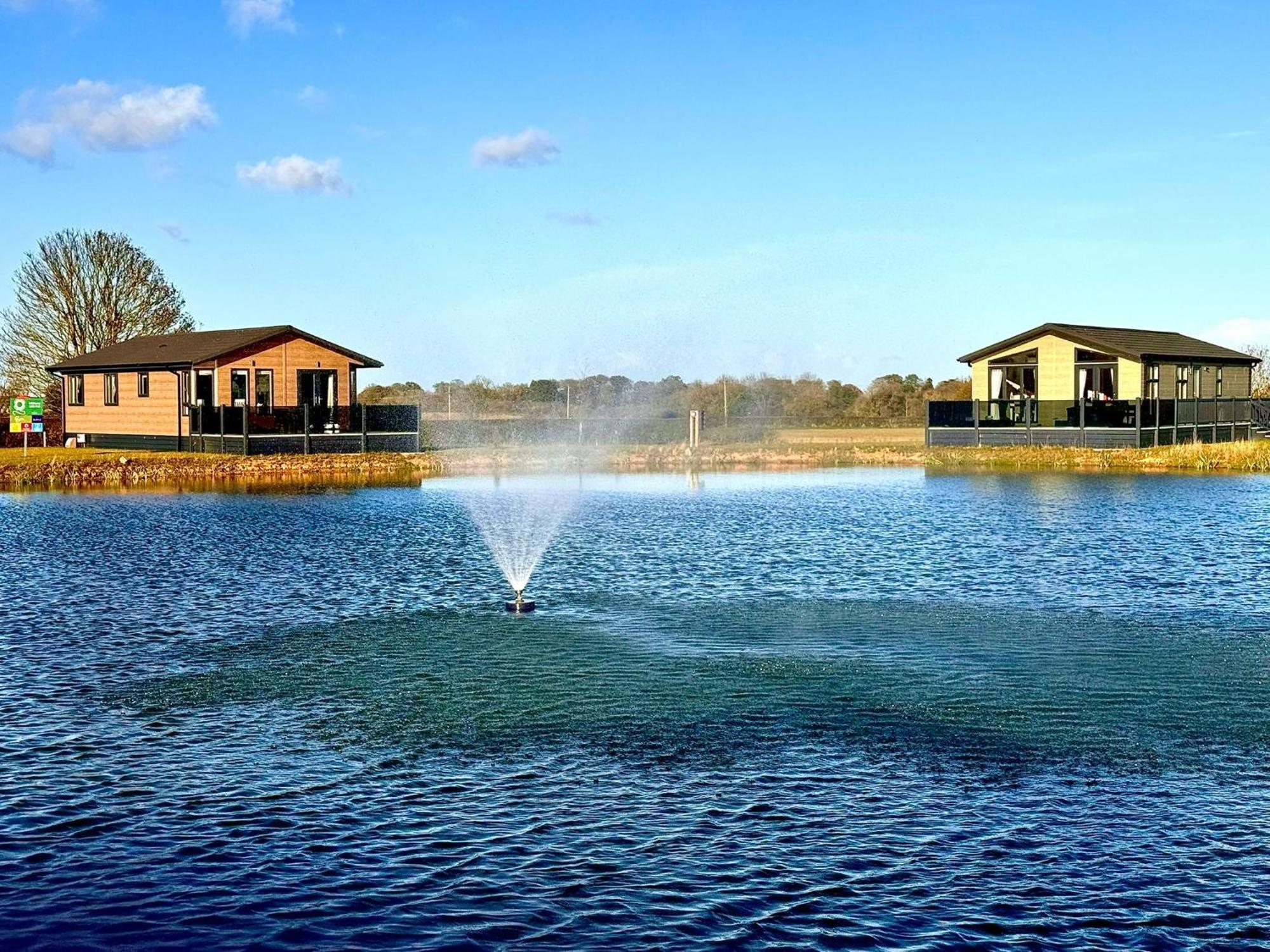 Brackenborough Lakes Resort Louth  Extérieur photo